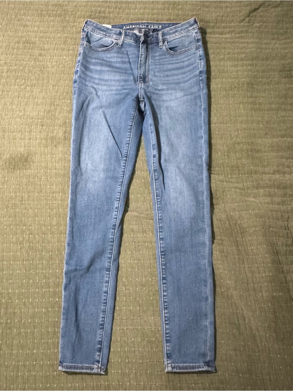 American Eagle Outfitters Medium Light Wash Skinny Jeans